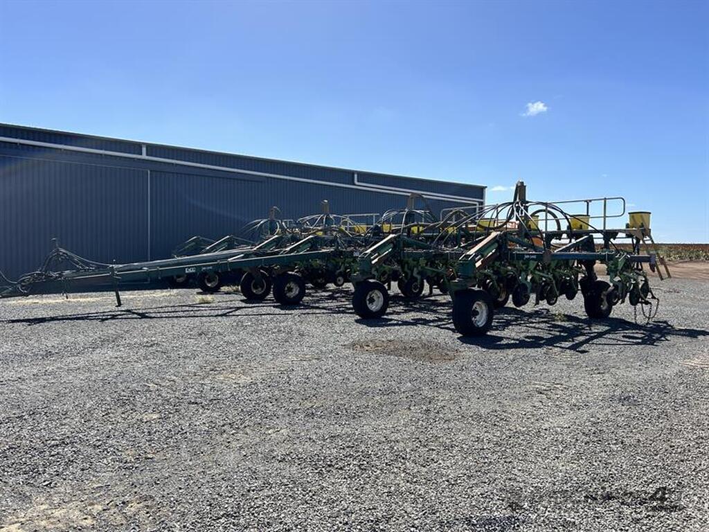 Used Excel Stubble Warrior Planter With Gyral Air Cart Air Seeder In