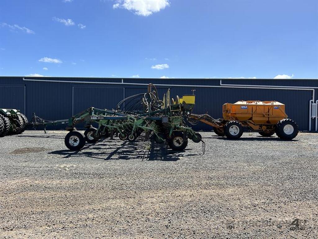 Used Excel Stubble Warrior Planter With Gyral Air Cart Air Seeder In