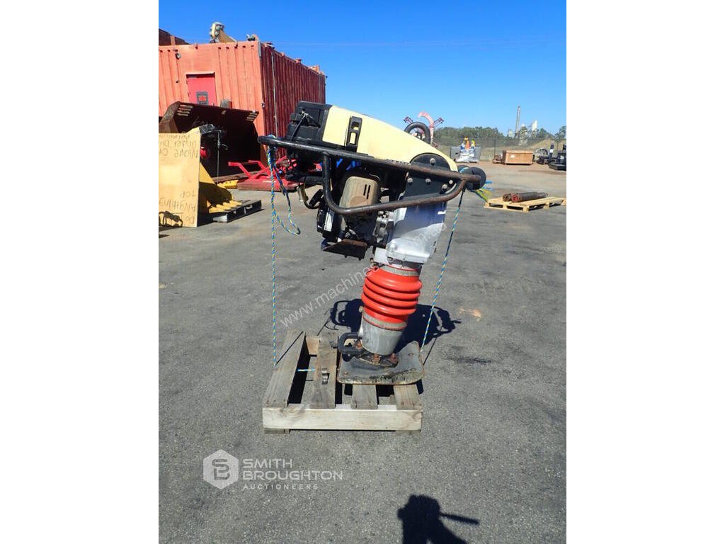 Used 2008 DYNAPAC LT6000 PETROL VERTICAL TAMPER Vibrating Rammer