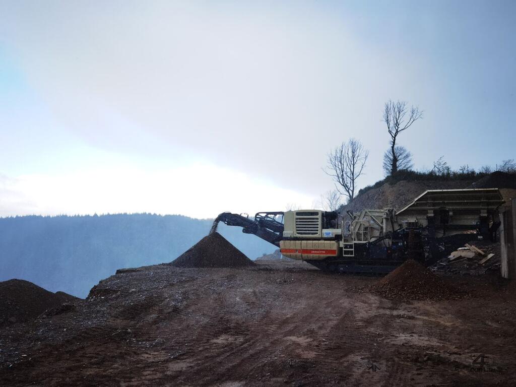 New METSO LOKOTRACK LT1110 Impact Crusher In SOUTH GRANVILLE NSW