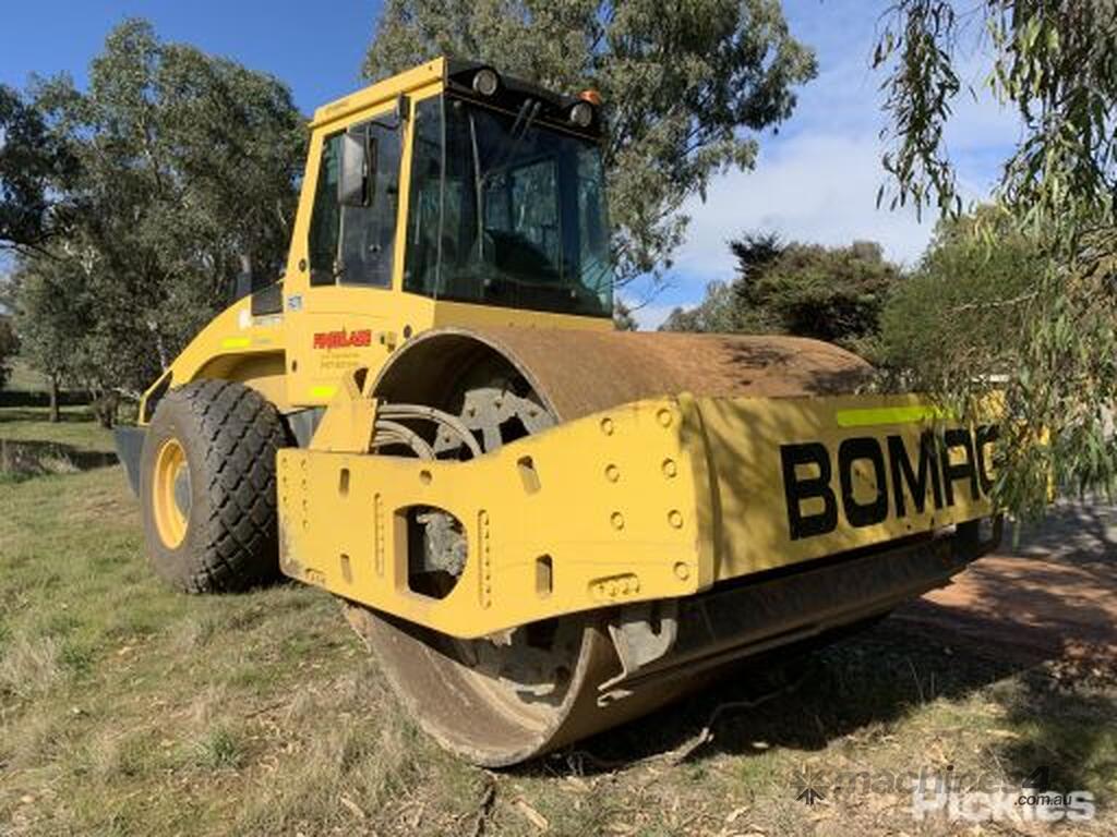 Used 2015 Bomag 2015 Bomag BW 219 DH Articulated Smooth Drum Roller