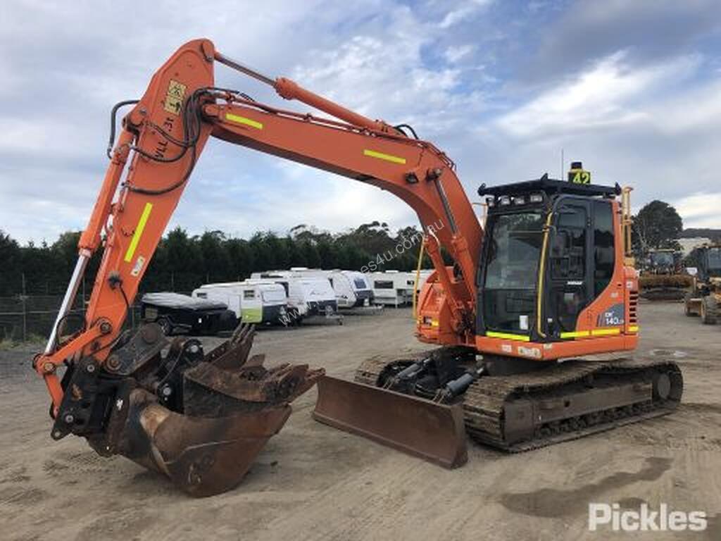 Used Doosan Dx Lcr Tonne Excavator In Listed On Machines U