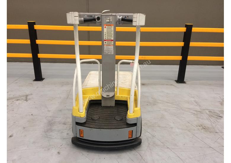 Used Crown Electric Forklift Work Assist Vehicle Wave Series