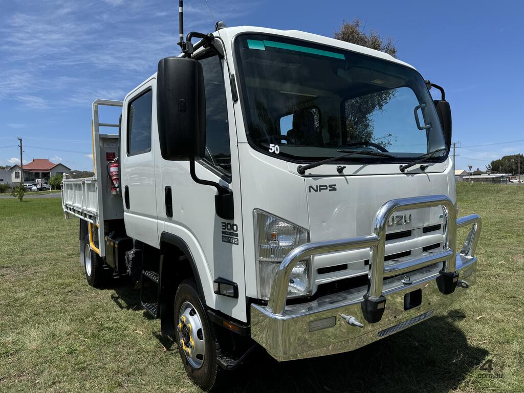 Buy Used Isuzu Nps X Tipper Trucks In Inverell Nsw