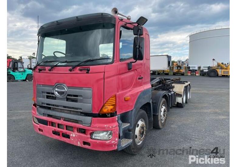 Buy Used Hino Fy Hook Trucks In Listed On Machines U