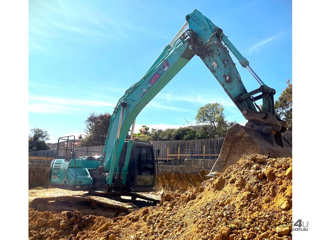 Used Kobelco SK210LC 10 21 45 Tonne Excavator In DARRA QLD