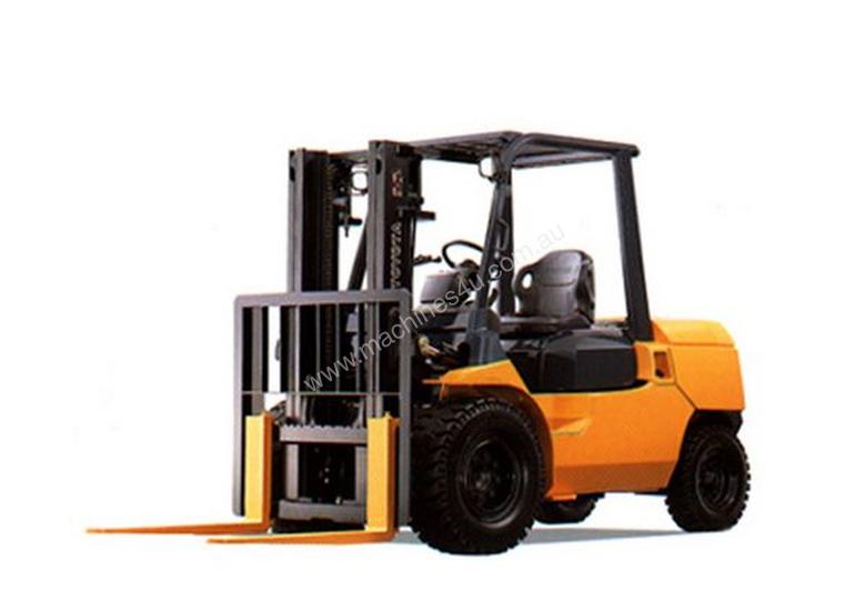 Toyota forklift truck hire