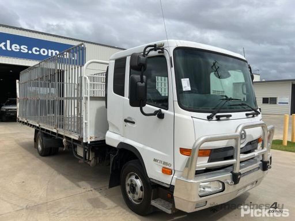 Buy Used Nissan Ud Nissan Ud Mk Tray Truck In Listed On