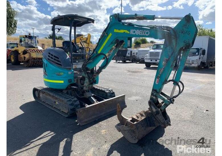 Used Kobelco Sk Sr Tonne Excavator In Listed On Machines U