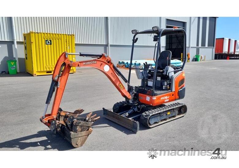 Used Kubota Kx Tonne Excavator In Listed On Machines U