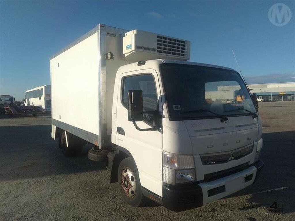 Buy Used Fuso Canter Tray Truck In Listed On Machines U