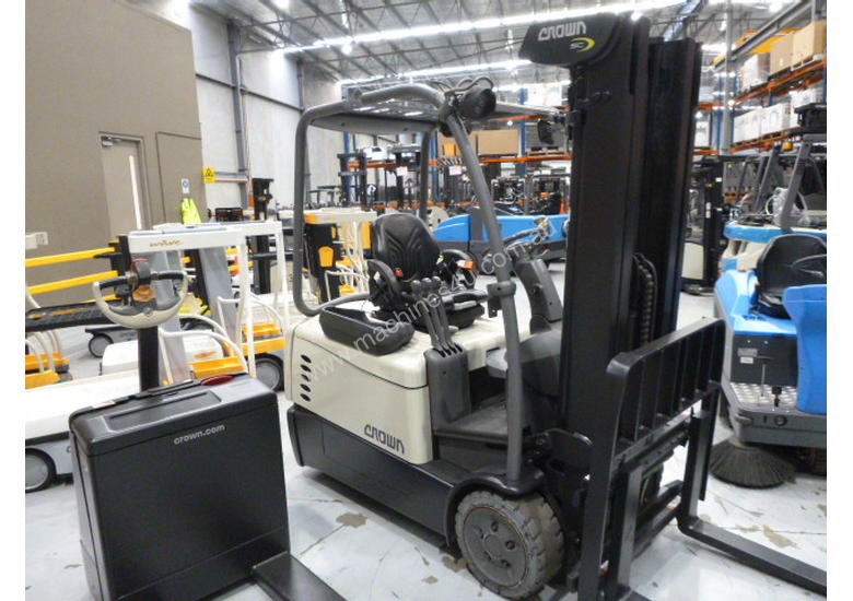 Used Crown Crown Electric Forklift Sc Series Perth Branch