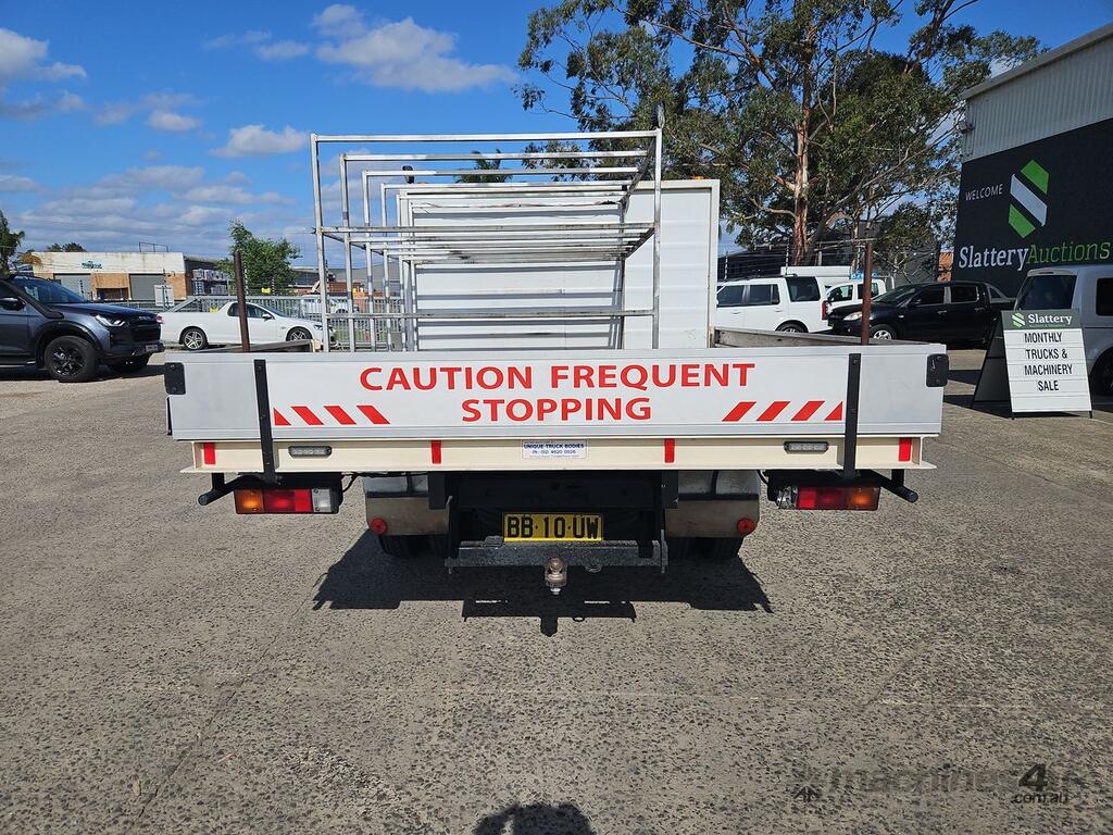 Buy Used 2009 Mitsubishi 2009 Mitsubishi Canter Crew Cab Tray Truck In