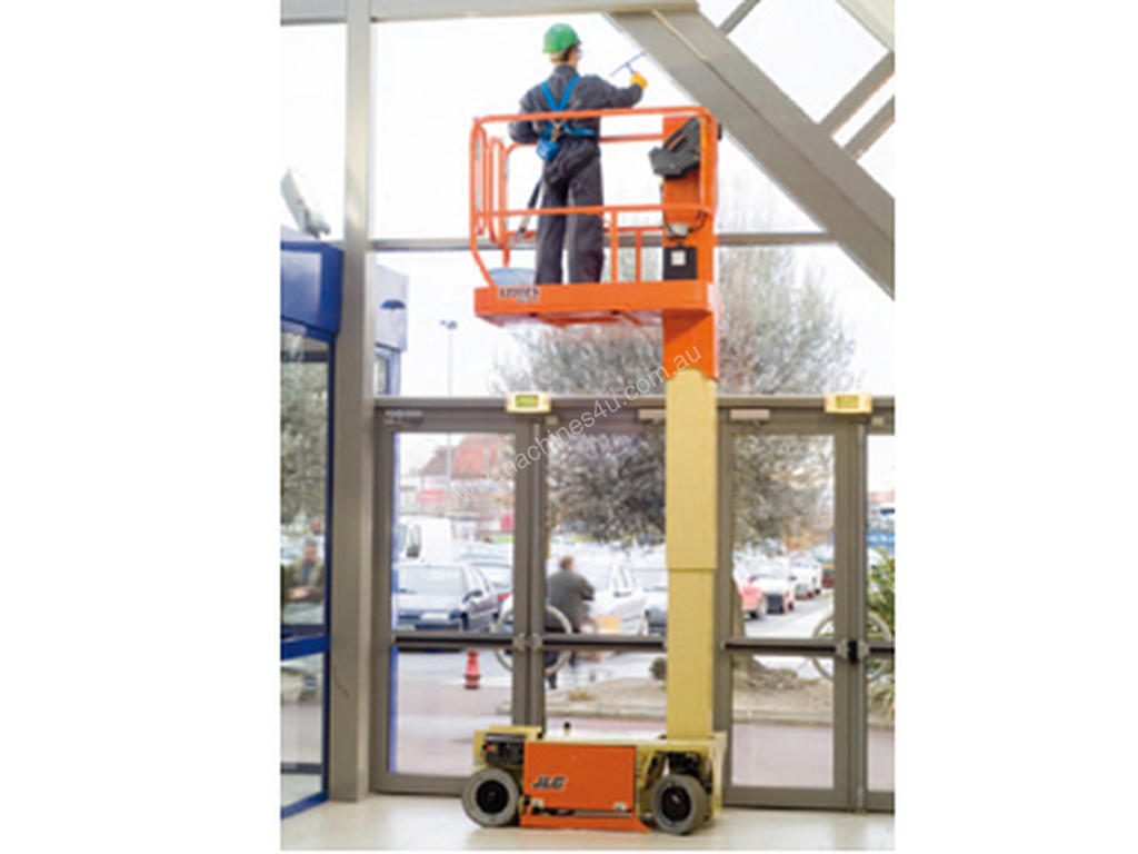 Hire Jlg Es Self Propelled Personnel Lift In Listed On Machines U