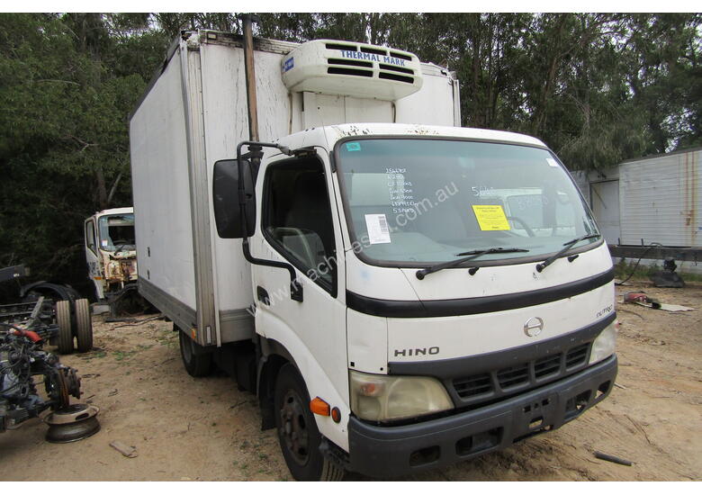 Buy Wrecking Hino Dutro Truck Wrecking In Listed On Machines U