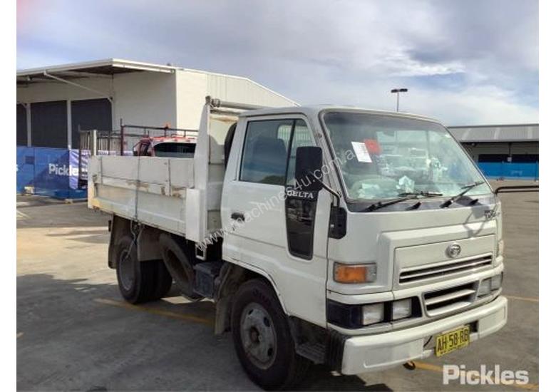 Buy Used Daihatsu Daihatsu Delta Wrecking Tonne Trucks In