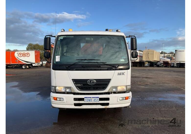 Buy Used Nissan Ud Nissan Ud Mk Tray Top W Hiab Crane Tipper