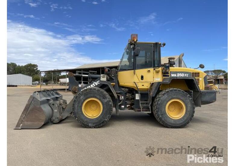 Used Komatsu WA250PZ 6 Tool Carrier Loader In Listed On Machines4u