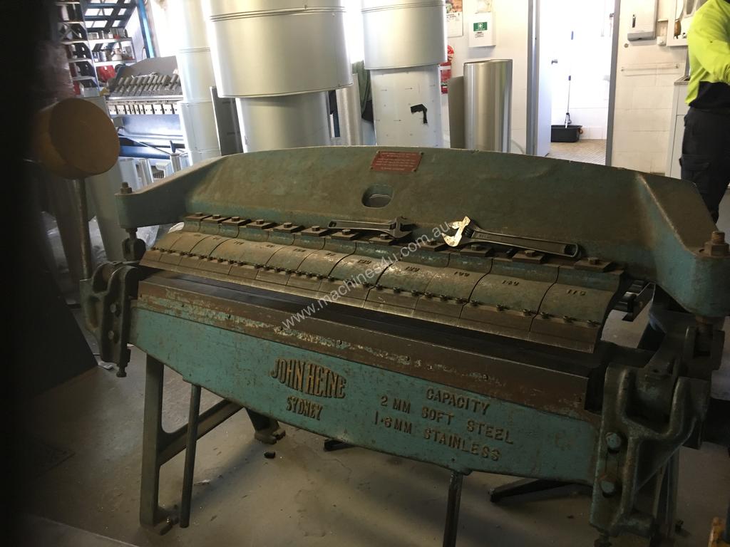 Used John Heine Ft Sheetmetal Panbrake Folder And Guillotine Pan