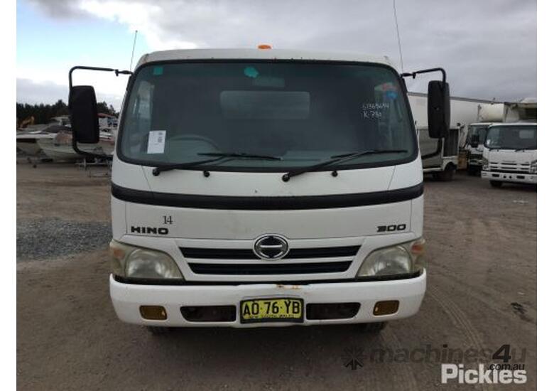 Buy Used 2007 Hino 2007 Hino Dutro 300 Series 616 Tipper Tipper Trucks