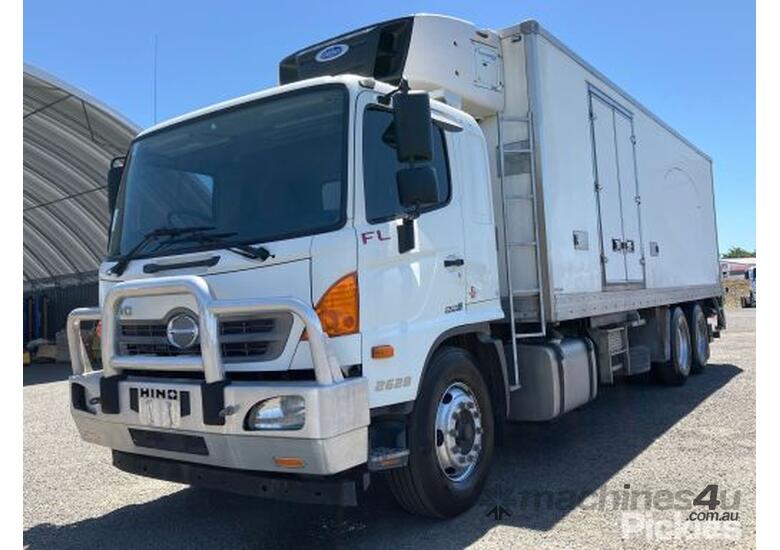 Buy Used Hino Hino Fl Refrigerated Pantech Traffic