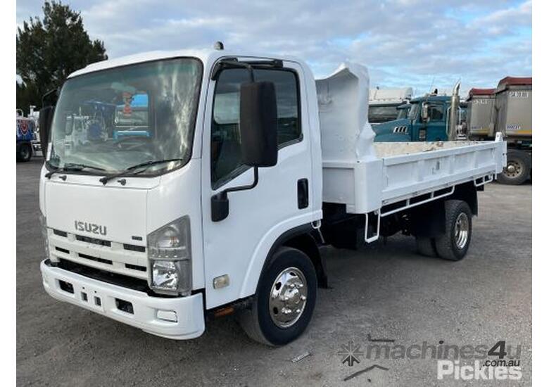 Buy Used Isuzu Npr Dual Cab Trucks In Listed On Machines U