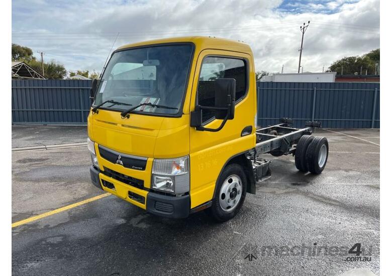 Buy Used 2017 Mitsubishi Fuso Canter Mini Loader In Listed On