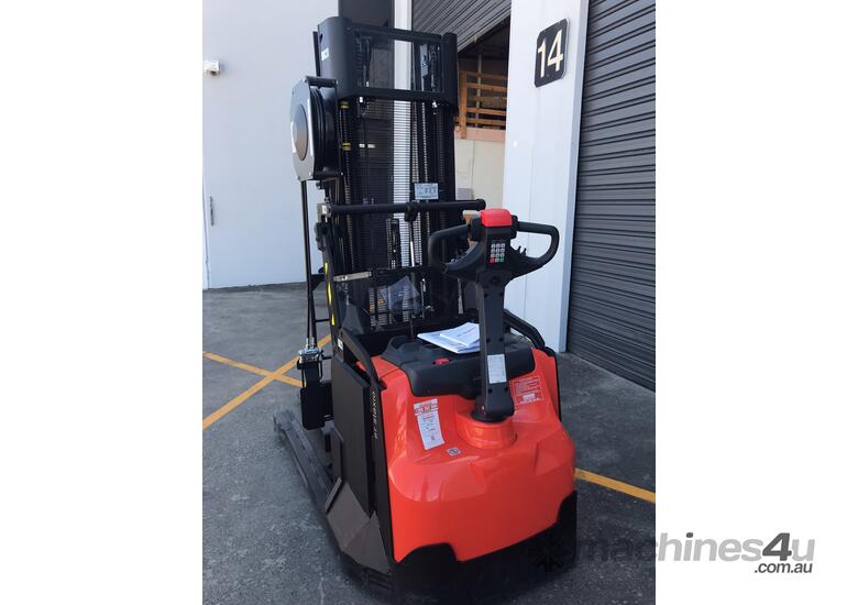 Used Toyota Toyota Electric Walkie Stacker Swe Xr Lift