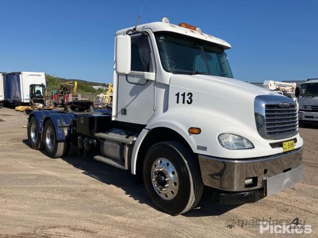 Buy Used 2017 Freightliner 2017 Freightliner CL112 FLX Prime Mover Day