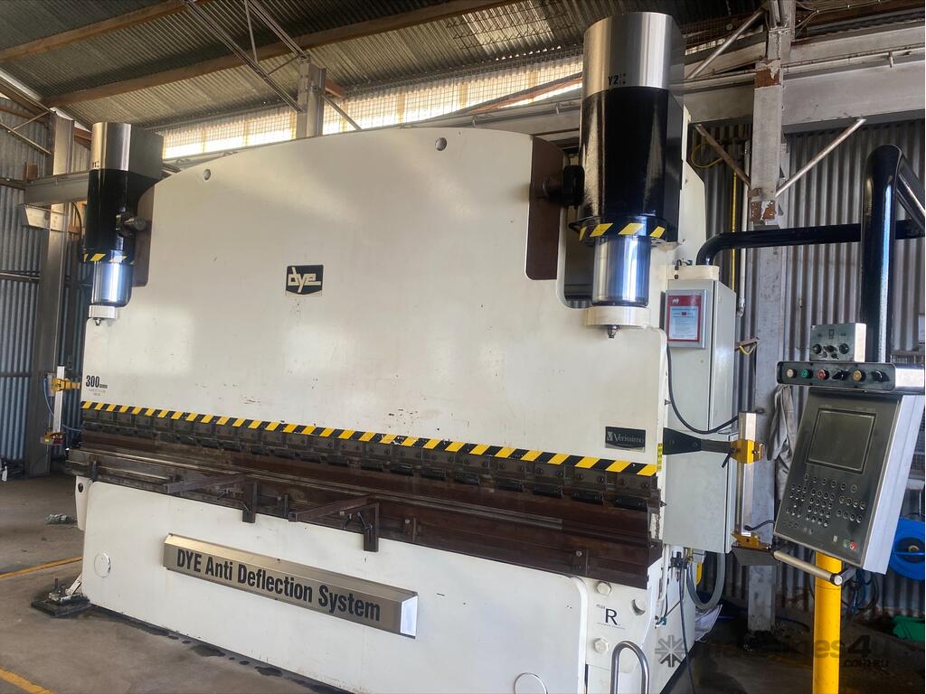 Used Dye Cnc Pressbrake Cnc Press Brakes In Coopers Plains Qld