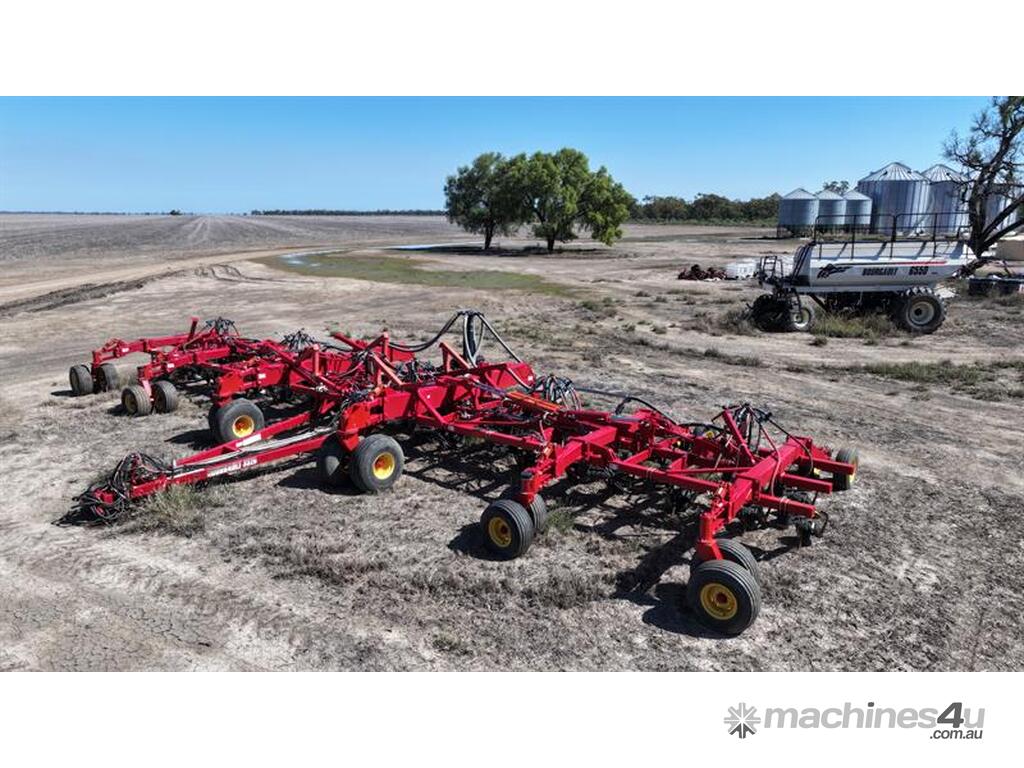 Used 2016 Bourgault 16 BOURGAULT 3320 PARALINK HOE DRILL W 19400L CART