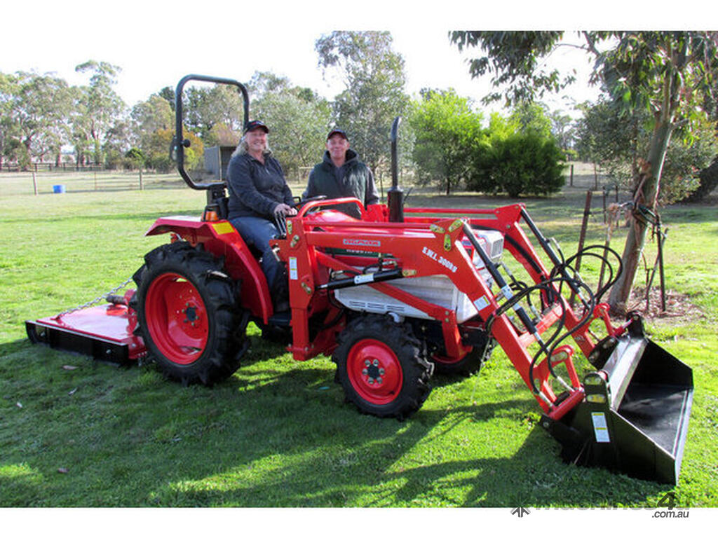 Used Kubota L Dt Tlb Tractors In Thomastown Vic