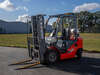 Extremely low hour 2.5t container Forklift