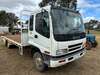 ISUZU 500 TRAY TRUCK. 