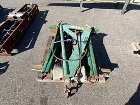 McElroy T900 Pipe Stands And Lifting Frame - picture0' - Click to enlarge