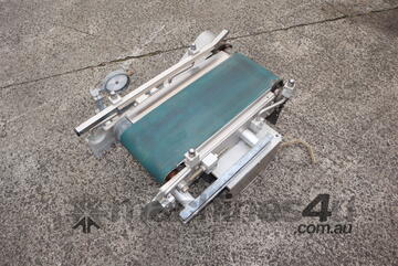 Stainless Steel Compact Belt Conveyor 0.52m Long