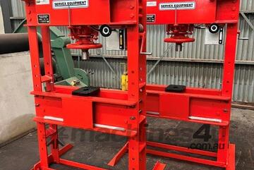   SERVEX HP60 Workshop Presses 2 units only available.