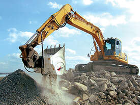 Simex Crusher Bucket-Bucket Crusher for Excavator - picture1' - Click to enlarge