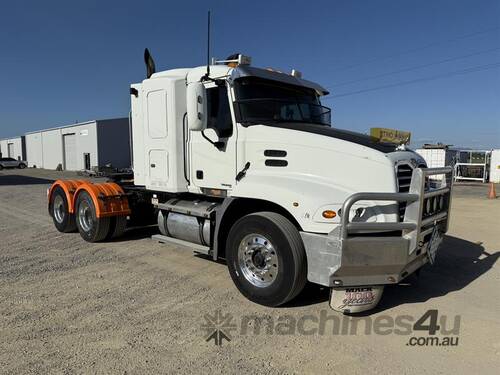 2007 MACK VISION PRIME MOVER