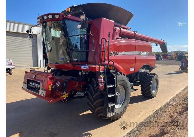 caption 2018 Case IH 6130 Harvester & 2018 Case Ih 3050 Varicut Front