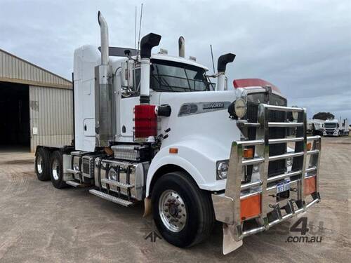 Kenworth T904