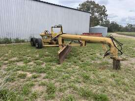 TRACTOR ATTACHMENTS - picture0' - Click to enlarge