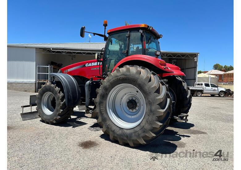 caption 2014 CASE IH MAGNUM 315 CVT FWA TRACTOR