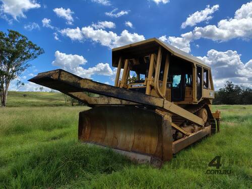 CATERPILLAR Dozer D7R