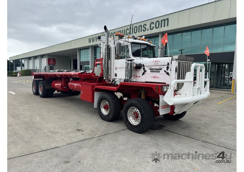 caption Kenworth C500 8x4 Bed/Winch Truck