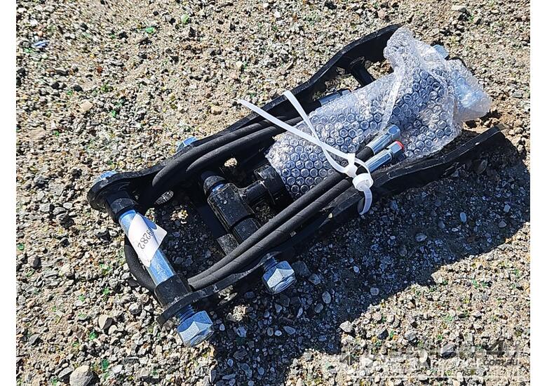 caption Unused Captok Hydraulic Thumb To Suit 1-3 Ton Excavator, Pin Diameter 1