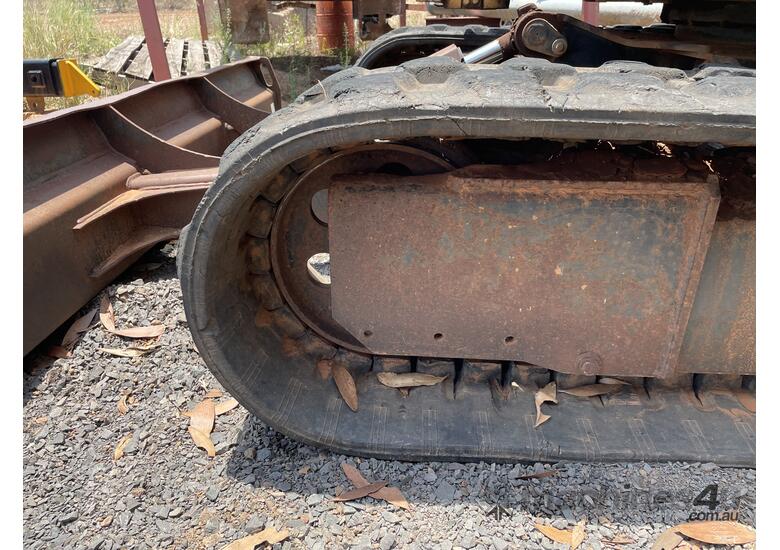 caption 2006 Caterpillar 305C Rubber Tracked Excavator