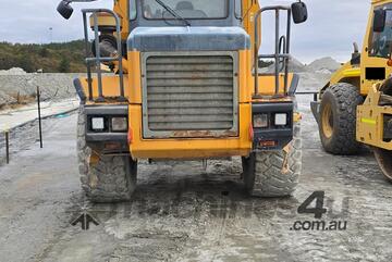 2001 BELL B25C ARTICULATED TRUCK WITH 20,000 LTR WATER TANK