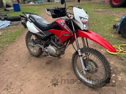 caption HONDA MOTORCYCLE