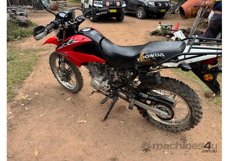 caption HONDA MOTORCYCLE